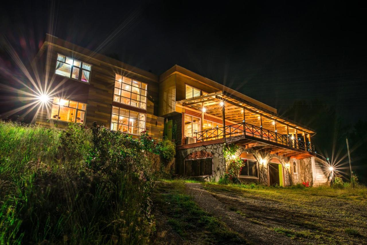 Hotel Boutique Antukenu Achao Exterior photo